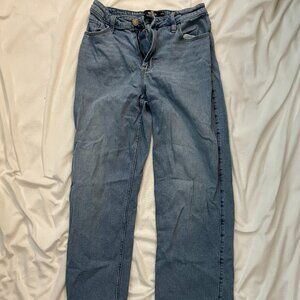 Wide leg  / High rise Jeans